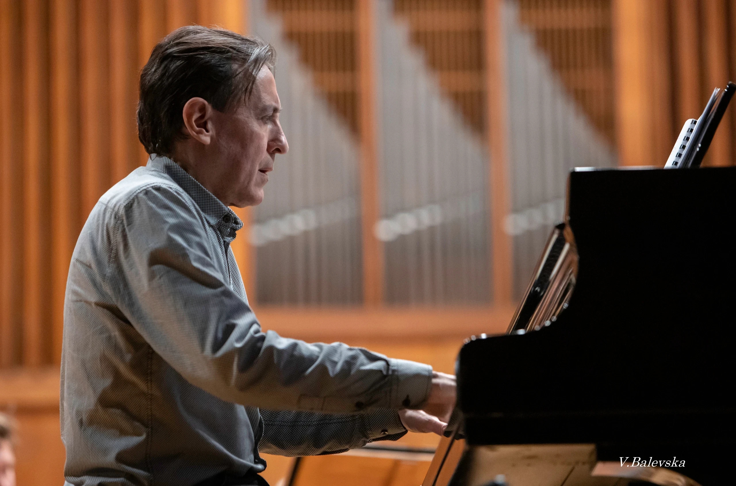 Ludmil Angelov & Sofia Philharmonic