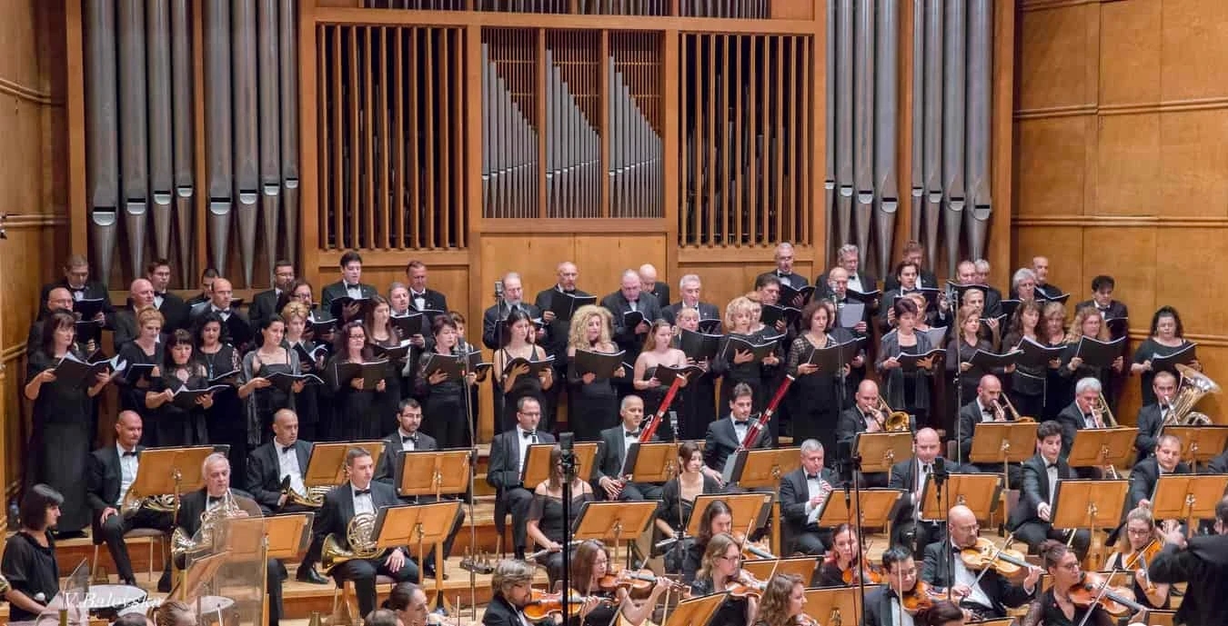 Magnificat with Nayden Todorov